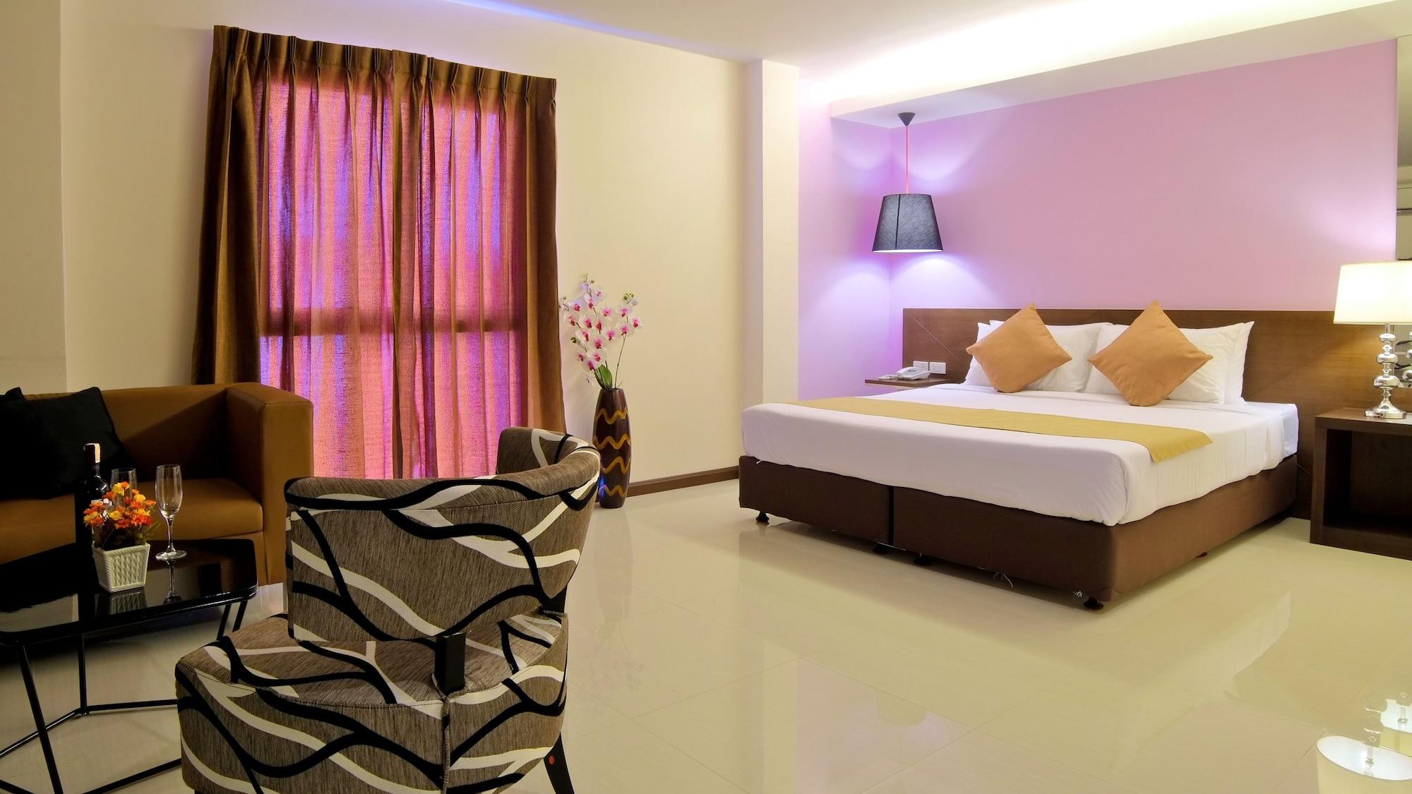 Grand Alpine Hotel Bangkok Luaran gambar